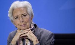 ECB Başkanı Lagarde: Euro Bölgesi ekonomisi ivme kaybetti