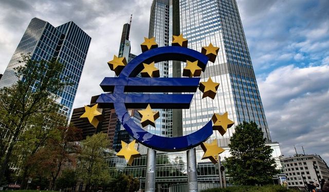 Euro Bölgesi'nde büyüme beklentilerin altında kaldı