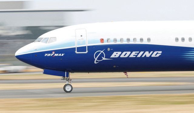 Zam teklifini beğenmeyen Boeing işçileri grev başlattı