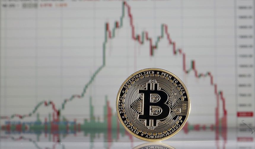 Bitcoin'e ABD darbesi: 54 bin doların altına indi